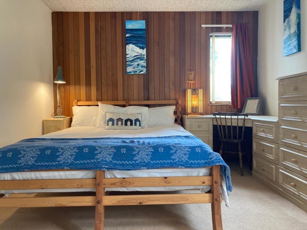 Aquila Retreats Bed & Breakfast Комри Екстериор снимка
